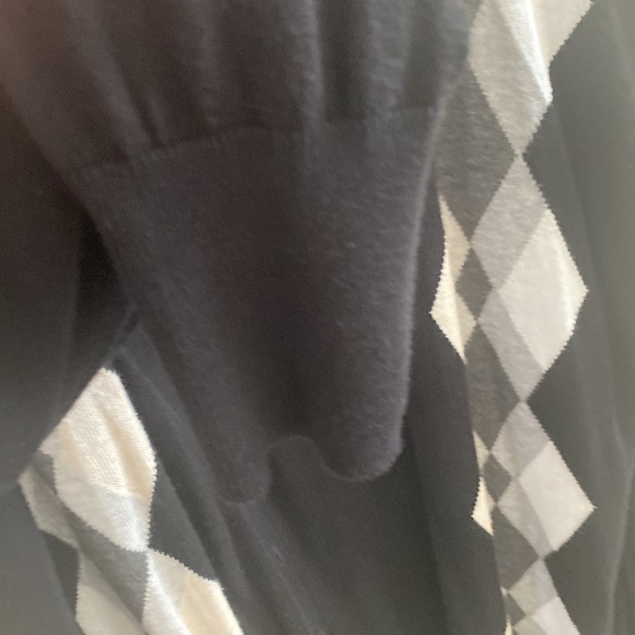Old Navy Black And White Argyle Button Front Cardigan Size L - Picture 5 of 6